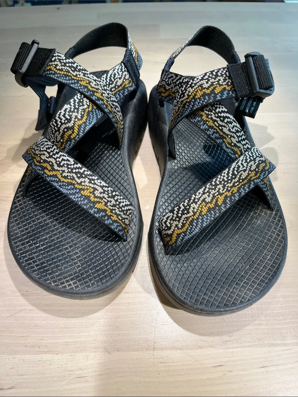 Great condition Chaco Men's Z/1 Rapid Pro Adjustable Strap Classic Sandal l